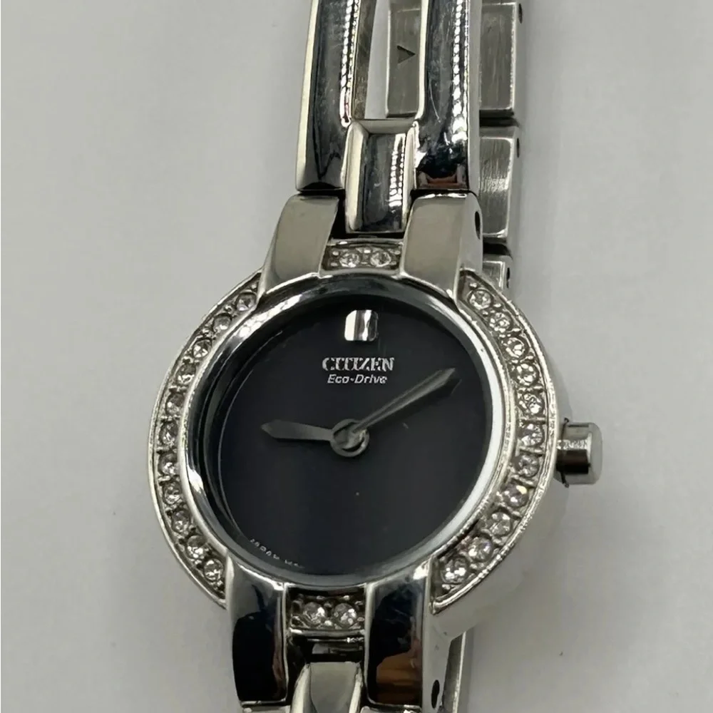 Citizen Eco-Drive 21mm Ladies Watch with Black Dial and Crystal Bezel #186 run